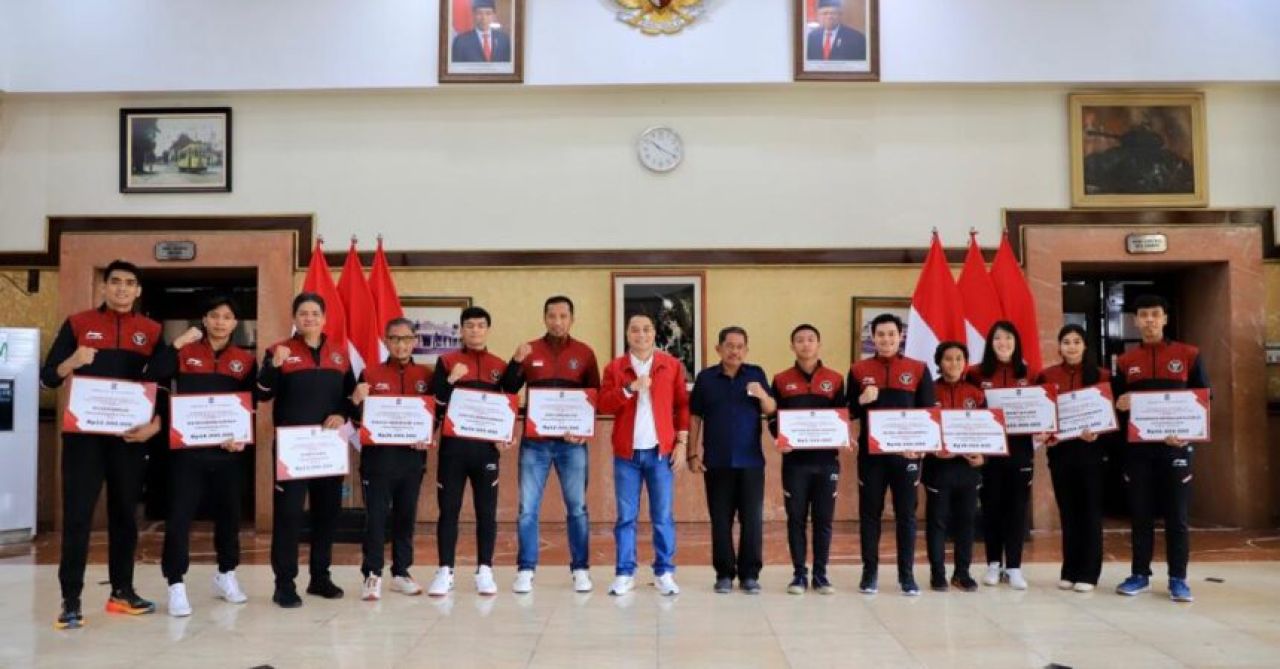 Atlet Sea Games Terima Bonus Rp 1,2 Miliar dari Pemkot Surabaya