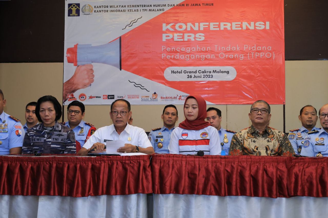 Kemenkumham Jatim Tolak Ribuan Paspor Indikasi TPPO