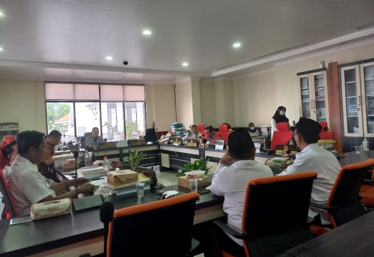 Mengukur Kesiapan Surabaya Bebas dari Kasus Kemiskinan