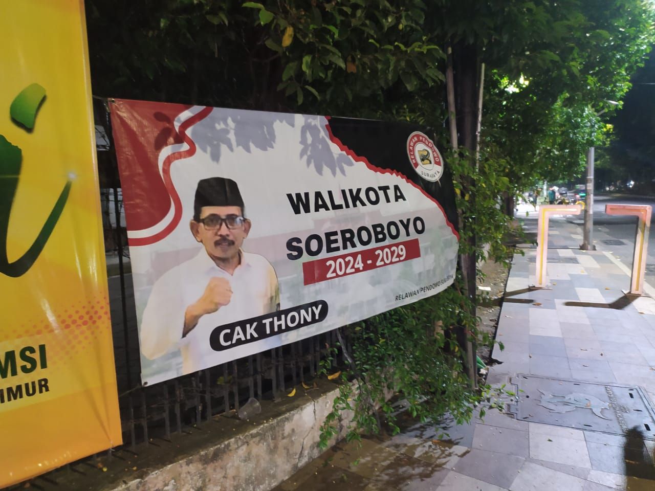 Balihonya Bertebaran di Surabaya, AH Thony Gerindra Siap jadi Penantang Eri Cahyadi?